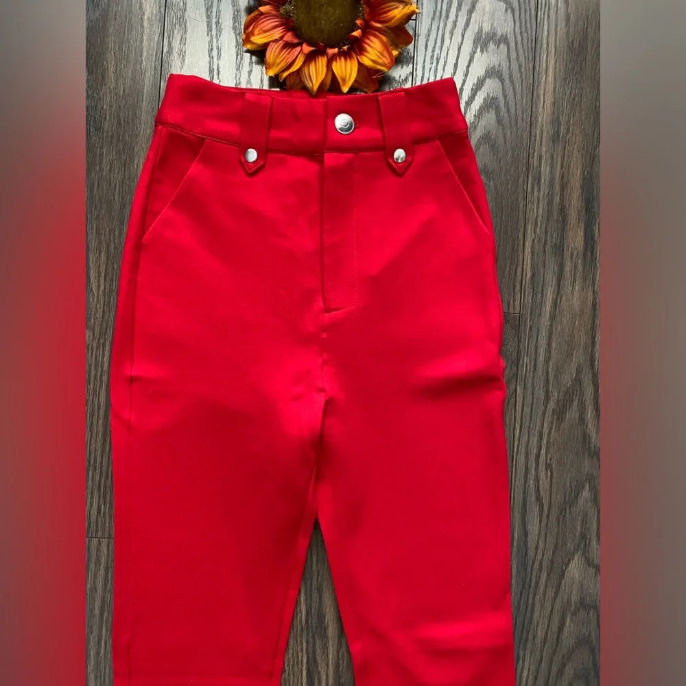 🦋B2G1🦋UNIQUE VINTAGE Red Cigarette Kitty Pants NWT | X-SMALL | - Picture 6 of 12